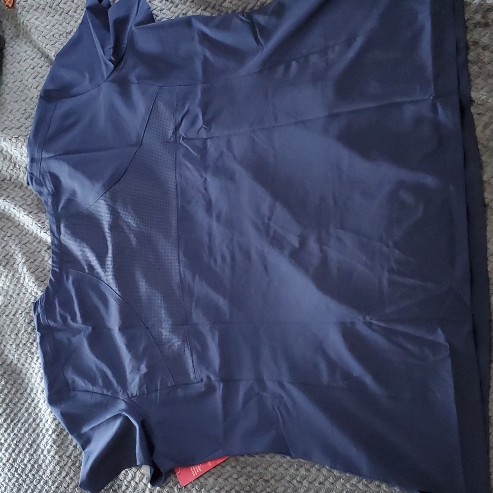 Scrub Top - Picture 2 of 2
